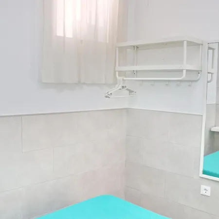 Puerta Cadiz *